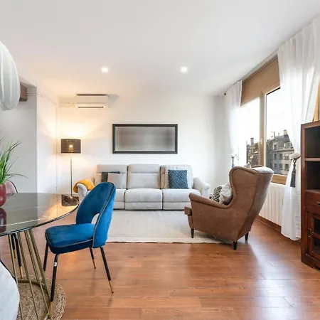 Appartement Atico Muntaner 81 *